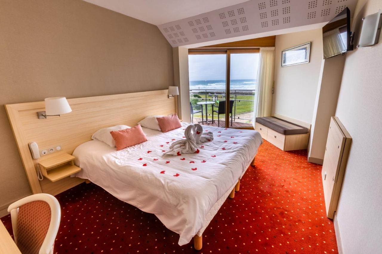 Breiz Armor Hotel Pouldreuzic Bagian luar foto